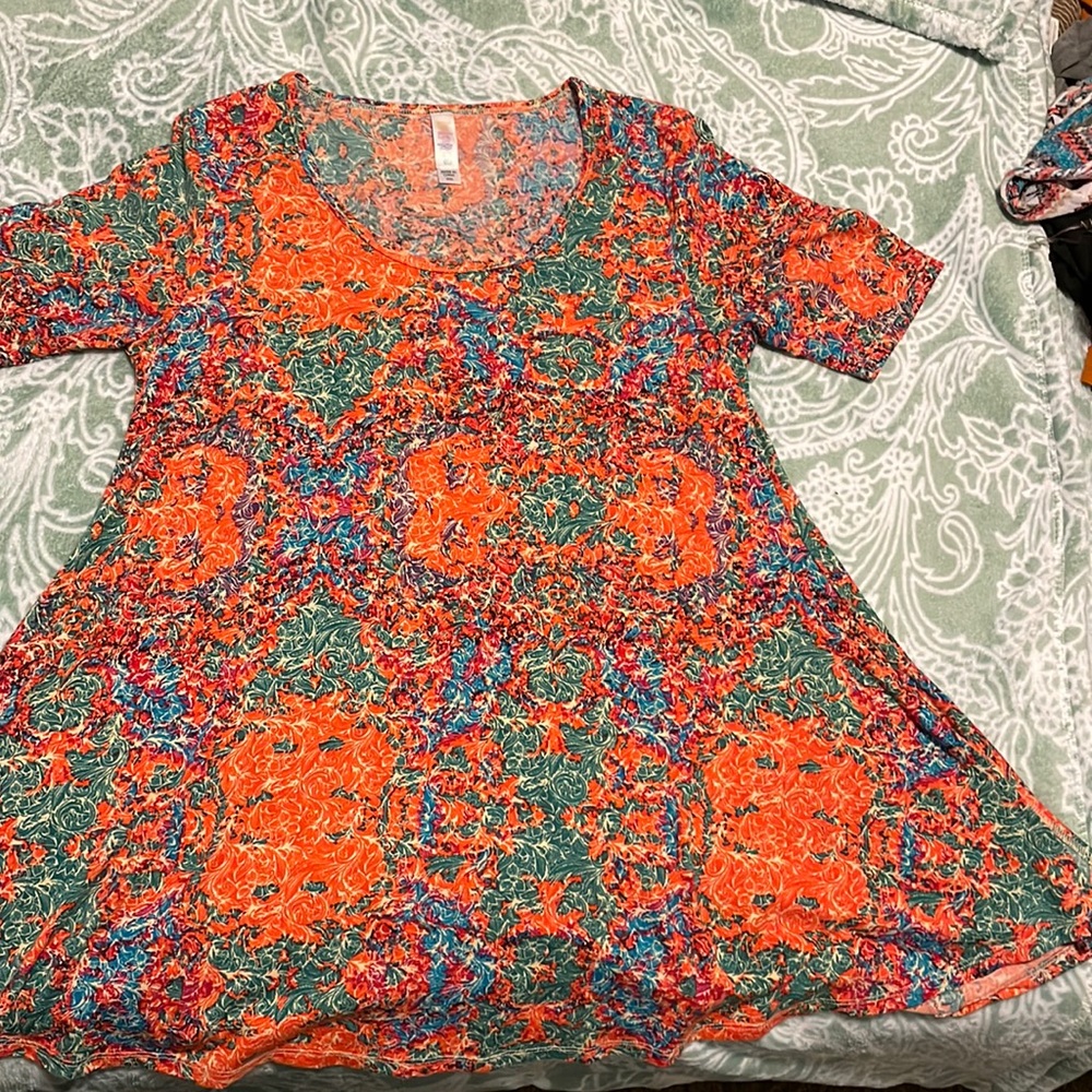 Colorful Lularoe shirt